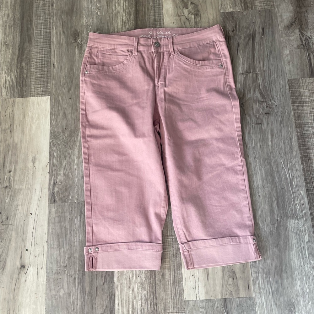 Capris